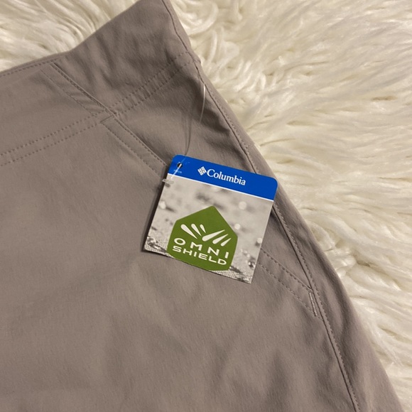 Columbia Women’s Shorts size 14 brand new with tags color gray - Picture 16 of 16